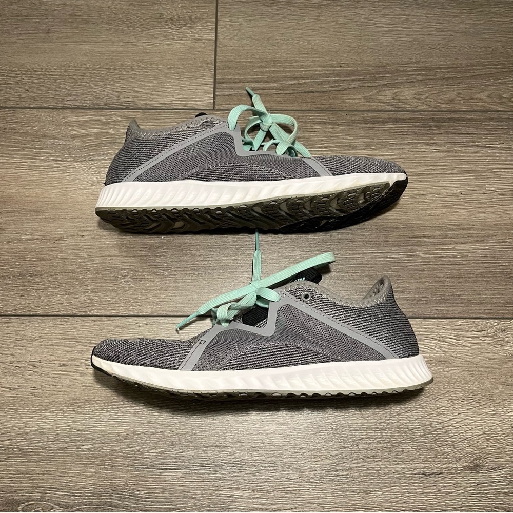 Adidas active sneakers / running shoes